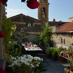  Bed & Breakfast La Terrazza Di Vico Olivi Italië